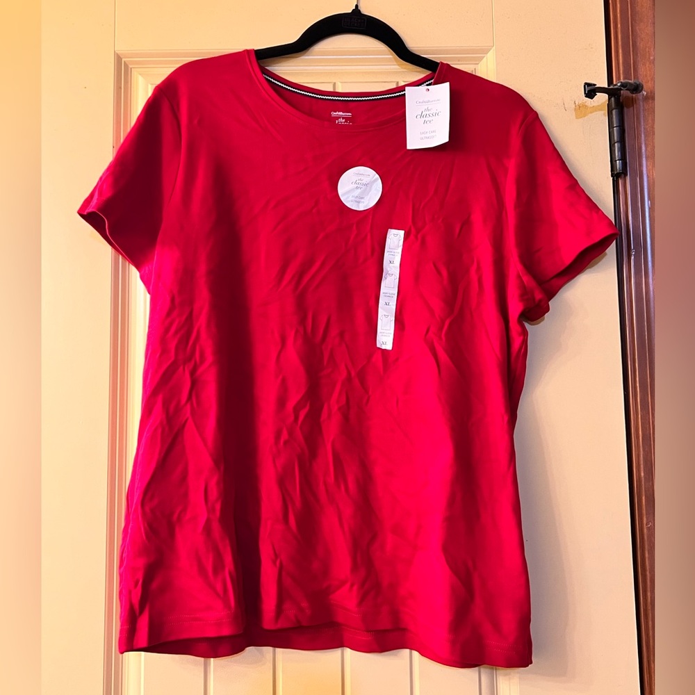 Croft & Barrow Soft Vibrant Red Tee
NWT